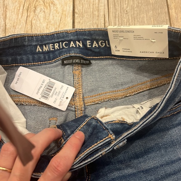 NWT American Eagle next level stretch low rise jegging size 6 - Picture 2 of 6